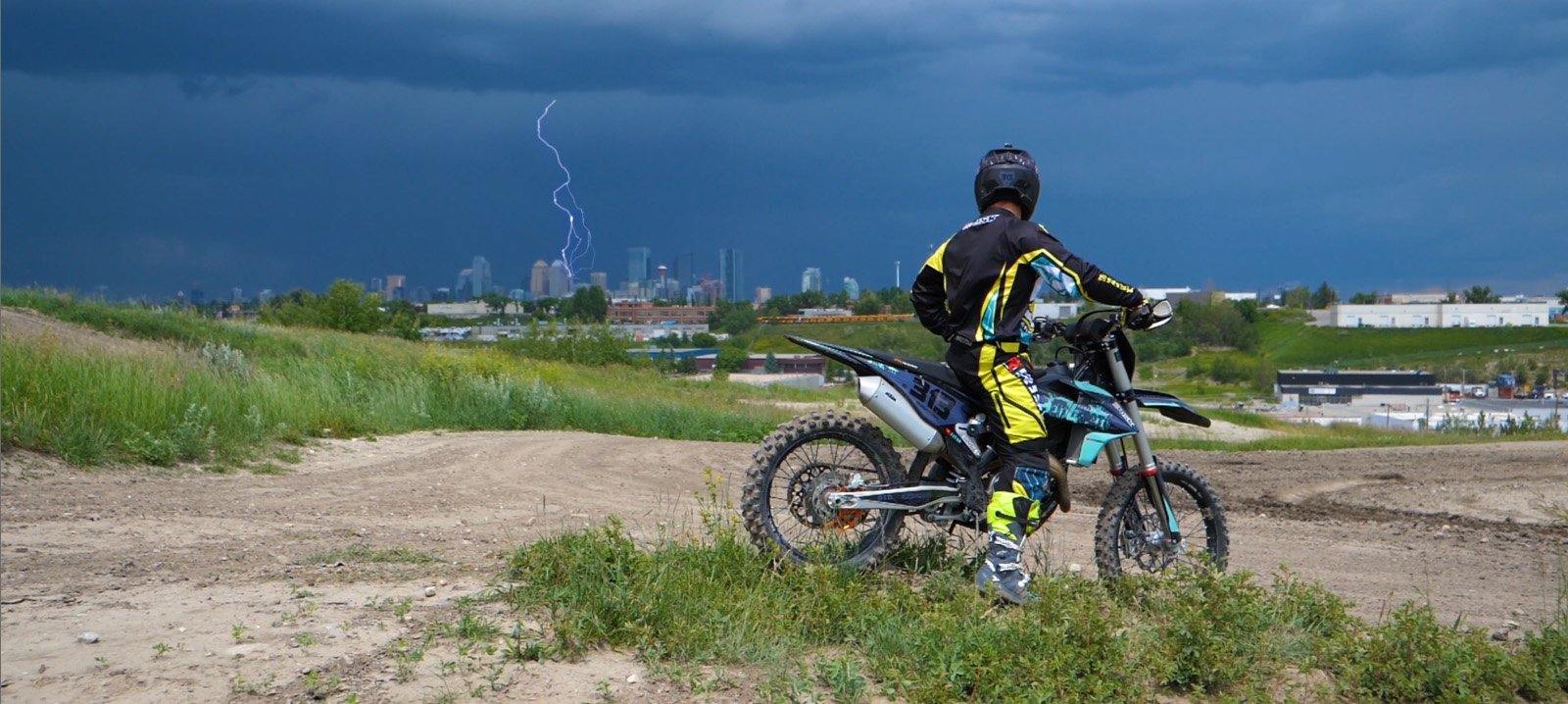 Risk Racing Moto Life video motocross video